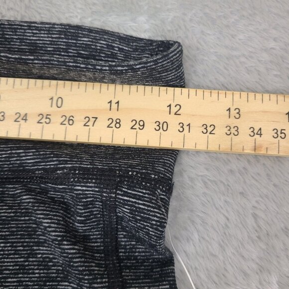 NWT Under Armour Womens HeatGear Compression Capri Leggings Gray XSmall 1309652‎ - Picture 4 of 7